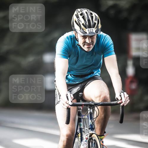 13.09.2026 - Stadtparktriathlon H.Heesch http://msf.ph/oto/10369496 13.09.2026 10:48:03 Radfahren 400, 413, 471, 522, 546, 547 meine-sportfotos.de