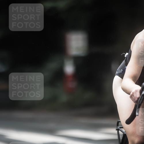 13.09.2026 - Stadtparktriathlon H.Heesch http://msf.ph/oto/10369499 13.09.2026 13:21:52 Radfahren 1316, 1343, 1385, 1406, 1453 meine-sportfotos.de