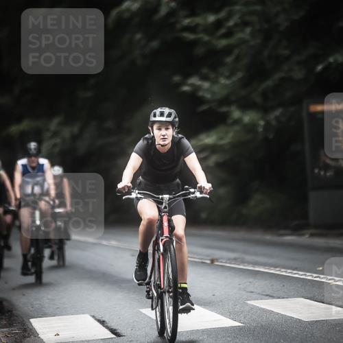 13.09.2026 - Stadtparktriathlon H.Heesch http://msf.ph/oto/10369567 13.09.2026 13:21:58 Radfahren 1225, 1226, 1287, 1316, 1343, 1372, 1376, 1424, 1435, 1453 meine-sportfotos.de