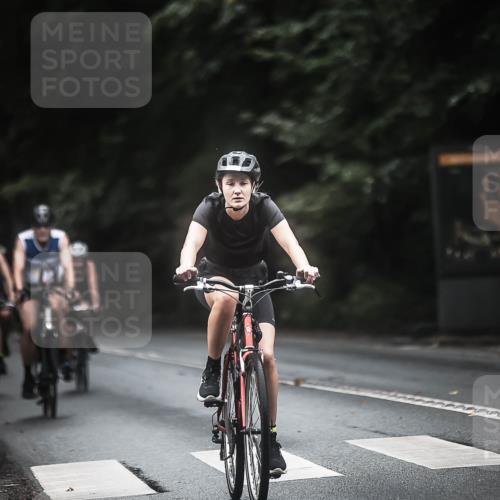 13.09.2026 - Stadtparktriathlon H.Heesch http://msf.ph/oto/10369576 13.09.2026 13:21:58 Radfahren 1225, 1226, 1287, 1316, 1343, 1372, 1376, 1424, 1435, 1453 meine-sportfotos.de