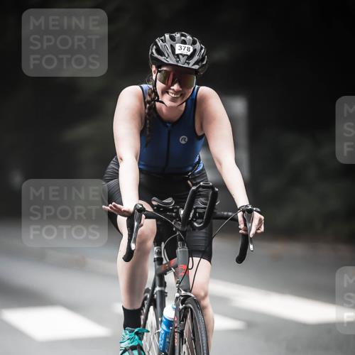 13.09.2026 - Stadtparktriathlon H.Heesch http://msf.ph/oto/10369586 13.09.2026 10:18:59 Radfahren 255, 378, 447, 465 meine-sportfotos.de