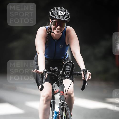 13.09.2026 - Stadtparktriathlon H.Heesch http://msf.ph/oto/10369593 13.09.2026 10:18:59 Radfahren 255, 378, 447, 465 meine-sportfotos.de