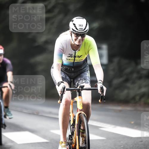 13.09.2026 - Stadtparktriathlon H.Heesch http://msf.ph/oto/10369597 13.09.2026 10:48:26 Radfahren 362, 390, 531, 538 meine-sportfotos.de