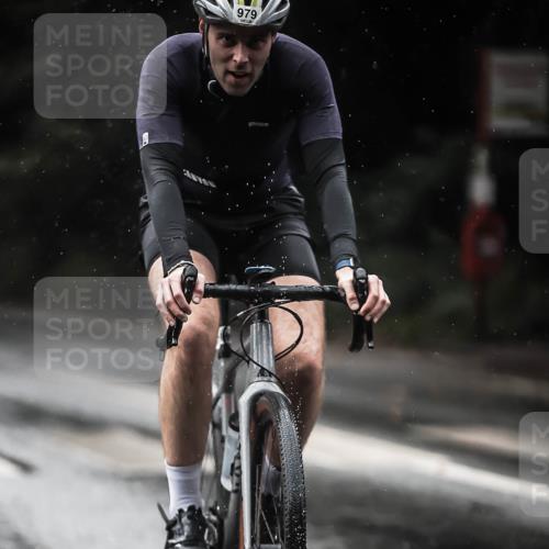 13.09.2026 - Stadtparktriathlon H.Heesch http://msf.ph/oto/10369609 13.09.2026 12:04:50 Radfahren 858, 937, 979 meine-sportfotos.de