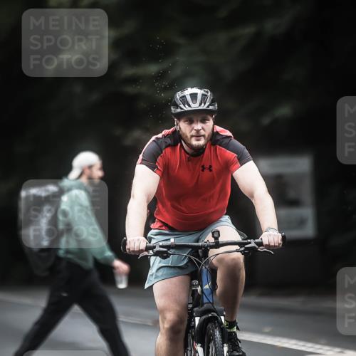 13.09.2026 - Stadtparktriathlon H.Heesch http://msf.ph/oto/10369703 13.09.2026 13:22:09 Radfahren 1257, 1360, 1376, 1391, 1435, 1484 meine-sportfotos.de