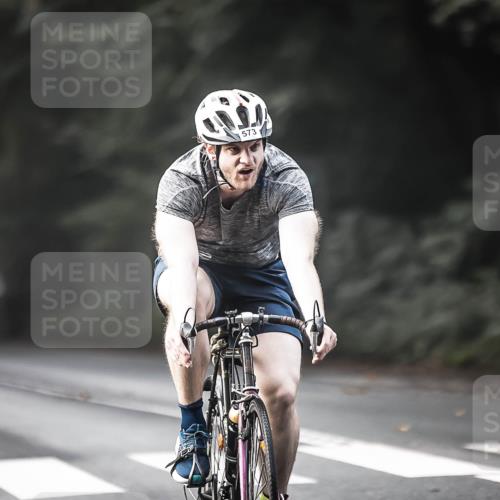 13.09.2026 - Stadtparktriathlon H.Heesch http://msf.ph/oto/10369734 13.09.2026 10:48:51 Radfahren 451, 573 meine-sportfotos.de