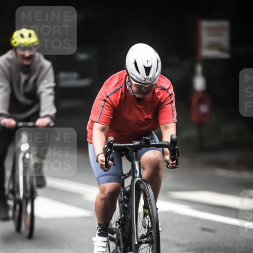 13.09.2026 - Stadtparktriathlon H.Heesch http://msf.ph/oto/10369736 13.09.2026 10:19:08 Radfahren 247, 254, 255, 274, 309, 465 meine-sportfotos.de