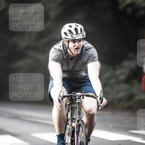 13.09.2026 - Stadtparktriathlon H.Heesch http://msf.ph/oto/10369738 13.09.2026 10:48:51 Radfahren 451, 573 meine-sportfotos.de