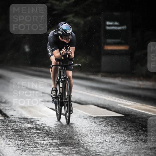 13.09.2026 - Stadtparktriathlon H.Heesch http://msf.ph/oto/10369739 13.09.2026 12:05:02 Radfahren 877, 896, 932 meine-sportfotos.de
