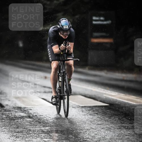 13.09.2026 - Stadtparktriathlon H.Heesch http://msf.ph/oto/10369742 13.09.2026 12:05:02 Radfahren 877, 896, 932 meine-sportfotos.de