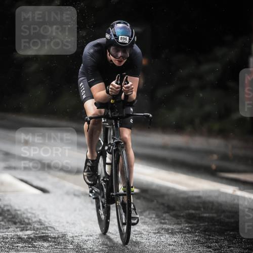 13.09.2026 - Stadtparktriathlon H.Heesch http://msf.ph/oto/10369762 13.09.2026 12:05:02 Radfahren 877, 896, 932 meine-sportfotos.de
