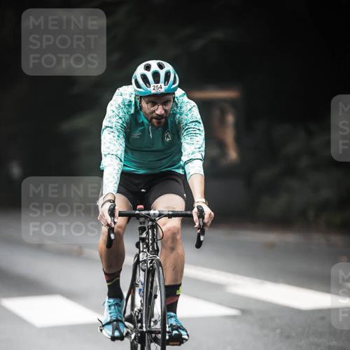 13.09.2026 - Stadtparktriathlon H.Heesch http://msf.ph/oto/10369777 13.09.2026 10:19:13 Radfahren 247, 254, 274, 312 meine-sportfotos.de