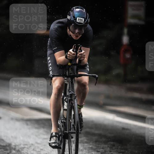 13.09.2026 - Stadtparktriathlon H.Heesch http://msf.ph/oto/10369782 13.09.2026 12:05:02 Radfahren 877, 896, 932 meine-sportfotos.de