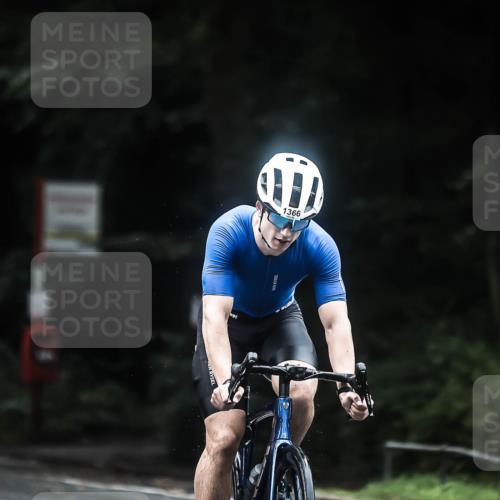 13.09.2026 - Stadtparktriathlon H.Heesch http://msf.ph/oto/10369785 13.09.2026 13:22:38 Radfahren 1366, 1474 meine-sportfotos.de