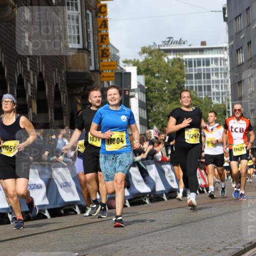 13.09.2026 - 21. swb-Marathon Bremen Strokosch-Dieckow http://msf.ph/oto/10369790 13.09.2026 11:00:59 Ziel 10263, 10272, 10275, 10306, 10369, 10857, 11162, 11180, 11343, 11475, 11556, 11687, 11708, 11769, 11797, 11819, 11838, 11959, 12018, 12397, 12430, 10428, 10639, 10892, 10964, 10965, 11049, 11116, 11260, 11428, 11681, 11682, 11751, 11816, 11850, 12085, 12241, 12245, 12283 meine-sportfotos.de
