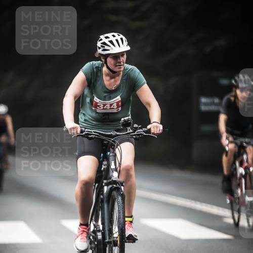 13.09.2026 - Stadtparktriathlon H.Heesch http://msf.ph/oto/10369826 13.09.2026 10:19:19 Radfahren 254, 312, 344, 372, 399, 454 meine-sportfotos.de
