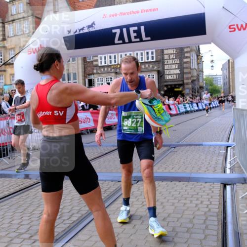 13.09.2026 - 21. swb-Marathon Bremen Tim E. http://msf.ph/oto/10369833 13.09.2026 13:07:37 Ziel 1863, 2706, 3043, 3118, 4743, 4808, 6053, 7636, 7876, 8060, 8098, 8980, 9927 meine-sportfotos.de