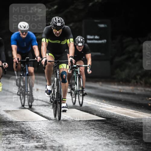 13.09.2026 - Stadtparktriathlon H.Heesch http://msf.ph/oto/10369848 13.09.2026 12:05:11 Radfahren 853, 877, 904, 906, 908, 951, 974 meine-sportfotos.de