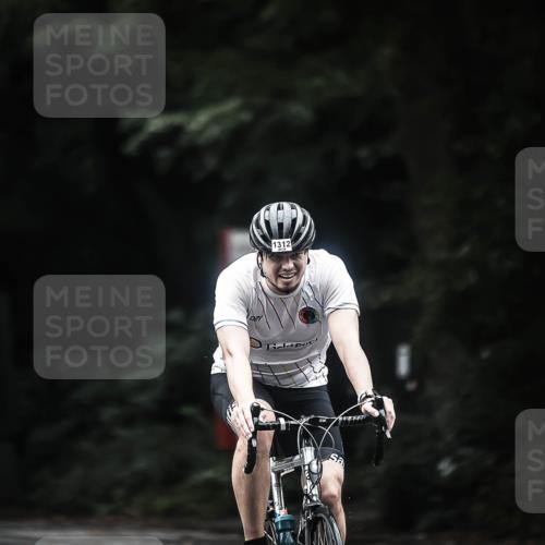 13.09.2026 - Stadtparktriathlon H.Heesch http://msf.ph/oto/10369873 13.09.2026 13:22:46 Radfahren 1245, 1261, 1312, 1474 meine-sportfotos.de