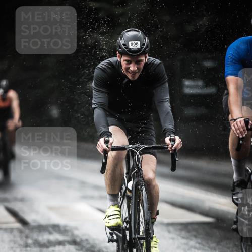 13.09.2026 - Stadtparktriathlon H.Heesch http://msf.ph/oto/10369897 13.09.2026 12:05:12 Radfahren 853, 877, 904, 906, 908, 951, 974, 1015 meine-sportfotos.de