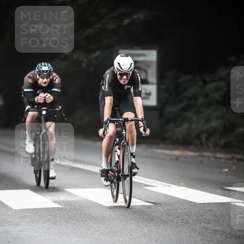 13.09.2026 - Stadtparktriathlon H.Heesch http://msf.ph/oto/10369900 13.09.2026 10:19:26 Radfahren 262, 264, 305, 344, 372, 399, 454 meine-sportfotos.de