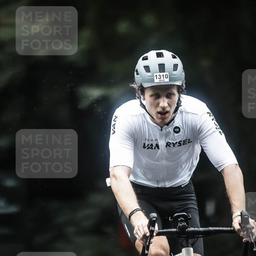 13.09.2026 - Stadtparktriathlon H.Heesch http://msf.ph/oto/10370009 13.09.2026 13:22:58 Radfahren 1310, 1510 meine-sportfotos.de