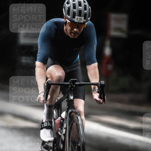 13.09.2026 - Stadtparktriathlon H.Heesch http://msf.ph/oto/10370038 13.09.2026 12:05:23 Radfahren 847, 951, 963, 1015 meine-sportfotos.de