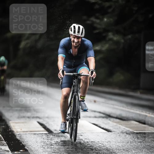 13.09.2026 - Stadtparktriathlon H.Heesch http://msf.ph/oto/10370046 13.09.2026 12:05:26 Radfahren 847, 963, 1028 meine-sportfotos.de