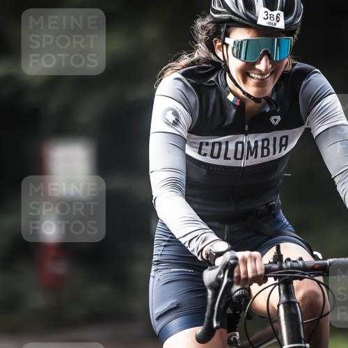 13.09.2026 - Stadtparktriathlon H.Heesch http://msf.ph/oto/10370074 13.09.2026 10:49:17 Radfahren 348, 363, 368, 386, 395, 422, 476, 541 meine-sportfotos.de