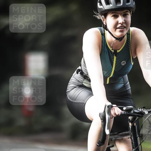 13.09.2026 - Stadtparktriathlon H.Heesch http://msf.ph/oto/10370179 13.09.2026 10:49:23 Radfahren 348, 363, 368, 395, 422 meine-sportfotos.de