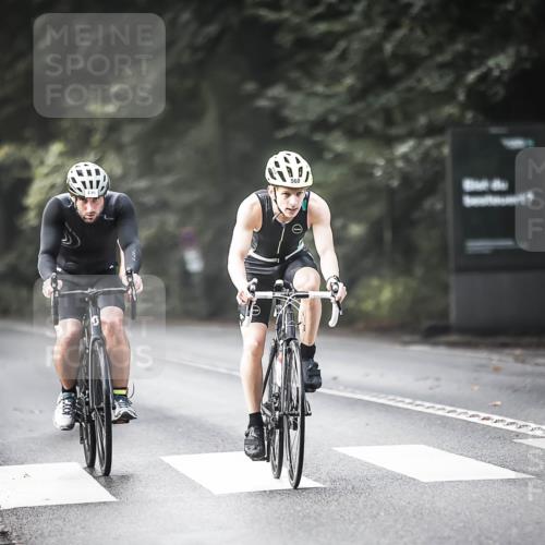 13.09.2026 - Stadtparktriathlon H.Heesch http://msf.ph/oto/10370182 13.09.2026 10:49:32 Radfahren 409, 496, 503, 560 meine-sportfotos.de