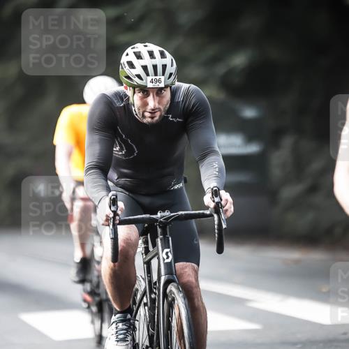 13.09.2026 - Stadtparktriathlon H.Heesch http://msf.ph/oto/10370208 13.09.2026 10:49:33 Radfahren 409, 496, 503, 560 meine-sportfotos.de
