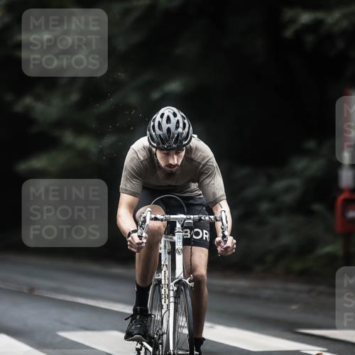 13.09.2026 - Stadtparktriathlon H.Heesch http://msf.ph/oto/10370230 13.09.2026 13:23:38 Radfahren 1286, 1317, 1423, 1434, 1440, 1470, 1525, 1529 meine-sportfotos.de