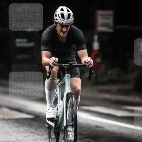 13.09.2026 - Stadtparktriathlon H.Heesch http://msf.ph/oto/10370240 13.09.2026 12:05:39 Radfahren 918, 920, 954, 970, 1009, 1037 meine-sportfotos.de