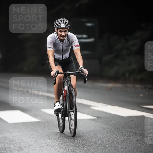 13.09.2026 - Stadtparktriathlon H.Heesch http://msf.ph/oto/10370245 13.09.2026 10:19:46 Radfahren 260, 267, 402, 406, 437, 439 meine-sportfotos.de