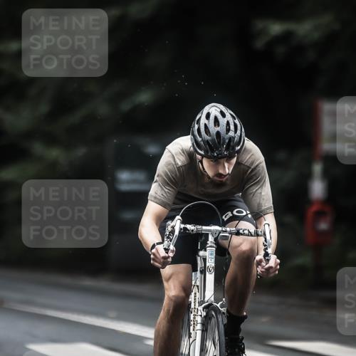 13.09.2026 - Stadtparktriathlon H.Heesch http://msf.ph/oto/10370247 13.09.2026 13:23:38 Radfahren 1286, 1317, 1423, 1434, 1440, 1470, 1525, 1529 meine-sportfotos.de