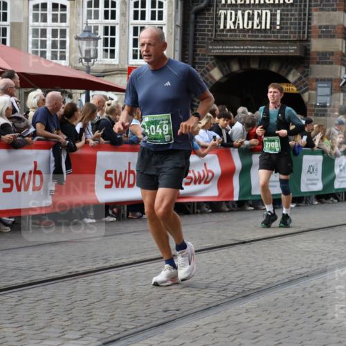 13.09.2026 - 21. swb-Marathon Bremen Strokosch-Dieckow http://msf.ph/oto/10370260 13.09.2026 13:36:23 Ziel 563, 1072, 1867, 2339, 2565, 2931, 3026, 3056, 3224, 3291, 3454, 3489, 4016, 5026, 5157, 5259, 5276, 5800, 5816, 6159, 6874, 6982, 7036, 7043, 7256, 7385, 7804, 8145, 8227, 8275, 8488, 9076, 9226, 9243, 9497, 9564, 13179, 13238, 164, 372, 900, 1738, 1880, 2467, 2673, 2692, 2700, 2731, 2819, 2823, 3067, 3585, 4006, 4050, 4182, 4216, 4414, 4676, 5061, 5656, 5781, 6516, 6527, 6568, 7249, 7344, 7765, 7808, 8525, 8790, 8905, 9776 meine-sportfotos.de