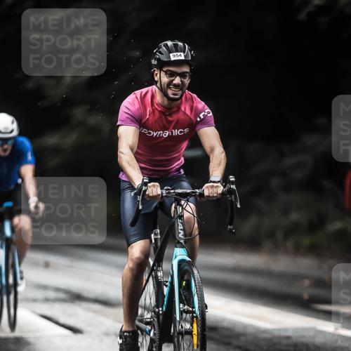 13.09.2026 - Stadtparktriathlon H.Heesch http://msf.ph/oto/10370266 13.09.2026 12:05:41 Radfahren 918, 920, 954, 970, 1009, 1037 meine-sportfotos.de