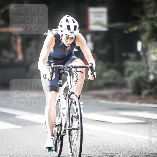 13.09.2026 - Stadtparktriathlon H.Heesch http://msf.ph/oto/10370287 13.09.2026 10:49:37 Radfahren 409, 461, 496, 503, 560 meine-sportfotos.de