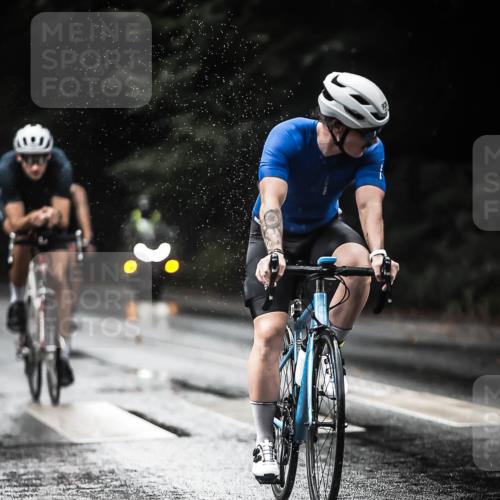 13.09.2026 - Stadtparktriathlon H.Heesch http://msf.ph/oto/10370290 13.09.2026 12:05:41 Radfahren 918, 920, 954, 970, 1009, 1037 meine-sportfotos.de