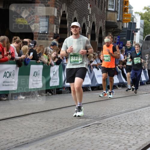 13.09.2026 - 21. swb-Marathon Bremen Strokosch-Dieckow http://msf.ph/oto/10370293 13.09.2026 13:36:25 Ziel 563, 1072, 1867, 2339, 2565, 2931, 2949, 3026, 3224, 3291, 3454, 3489, 4016, 4989, 5026, 5259, 5276, 5800, 5816, 6159, 6874, 6982, 7036, 7043, 7256, 7379, 7385, 7804, 8145, 8227, 8275, 8488, 8511, 8941, 9026, 9076, 9226, 9243, 9497, 9564, 13179, 13238, 164, 372, 900, 1738, 1880, 2467, 2673, 2731, 2819, 2823, 3067, 3585, 3815, 4006, 4050, 4182, 4216, 4304, 4414, 4676, 5061, 5656, 5781, 6340, 6516, 6527, 6568, 7039, 7249, 7344, 7656, 7765, 7808, 8525, 8723, 8790, 8905, 9776 meine-sportfotos.de