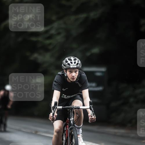 13.09.2026 - Stadtparktriathlon H.Heesch http://msf.ph/oto/10370315 13.09.2026 13:24:05 Radfahren 1199, 1289, 1351, 1426, 1446, 1452, 1485, 1508 meine-sportfotos.de