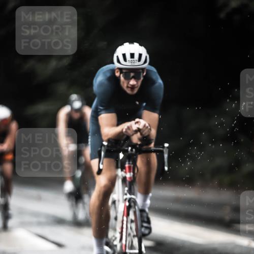13.09.2026 - Stadtparktriathlon H.Heesch http://msf.ph/oto/10370323 13.09.2026 12:05:43 Radfahren 899, 918, 920, 954, 970, 980, 999, 1009, 1037, 1065 meine-sportfotos.de
