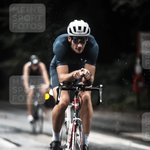 13.09.2026 - Stadtparktriathlon H.Heesch http://msf.ph/oto/10370329 13.09.2026 12:05:43 Radfahren 899, 918, 920, 954, 970, 980, 999, 1009, 1037, 1065 meine-sportfotos.de