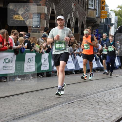 13.09.2026 - 21. swb-Marathon Bremen Strokosch-Dieckow http://msf.ph/oto/10370330 13.09.2026 13:36:25 Ziel 563, 1072, 1867, 2339, 2565, 2931, 2949, 3026, 3224, 3291, 3454, 3489, 4016, 4989, 5026, 5259, 5276, 5800, 5816, 6159, 6874, 6982, 7036, 7043, 7256, 7379, 7385, 7804, 8145, 8227, 8275, 8488, 8511, 8941, 9026, 9076, 9226, 9243, 9497, 9564, 13179, 13238, 164, 372, 900, 1738, 1880, 2467, 2673, 2731, 2819, 2823, 3067, 3585, 3815, 4006, 4050, 4182, 4216, 4304, 4414, 4676, 5061, 5656, 5781, 6340, 6516, 6527, 6568, 7039, 7249, 7344, 7656, 7765, 7808, 8525, 8723, 8790, 8905, 9776 meine-sportfotos.de