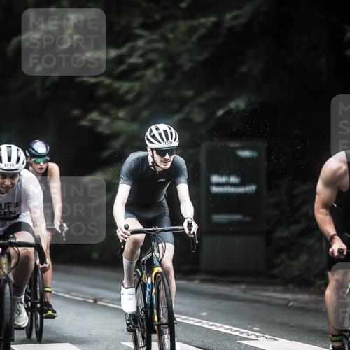 13.09.2026 - Stadtparktriathlon H.Heesch http://msf.ph/oto/10370349 13.09.2026 13:24:08 Radfahren 1199, 1289, 1351, 1426, 1446, 1450, 1452, 1465, 1485, 1508 meine-sportfotos.de