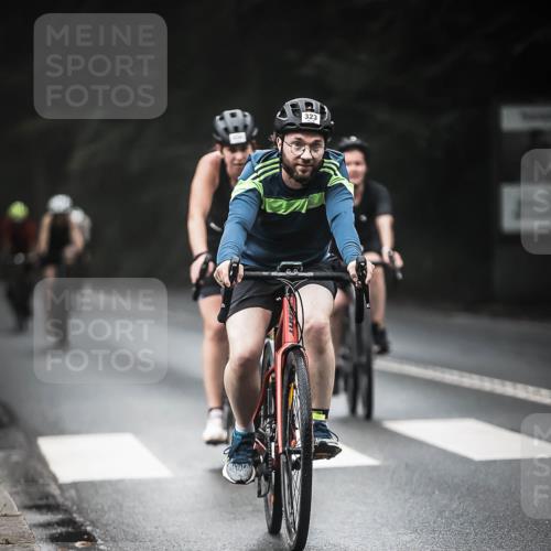 13.09.2026 - Stadtparktriathlon H.Heesch http://msf.ph/oto/10370357 13.09.2026 10:19:55 Radfahren 273, 323, 328, 377, 406, 414, 434 meine-sportfotos.de