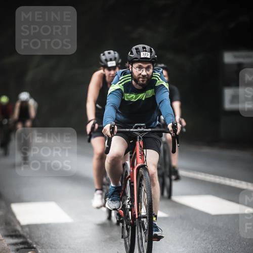 13.09.2026 - Stadtparktriathlon H.Heesch http://msf.ph/oto/10370362 13.09.2026 10:19:55 Radfahren 273, 323, 328, 377, 406, 414, 434 meine-sportfotos.de