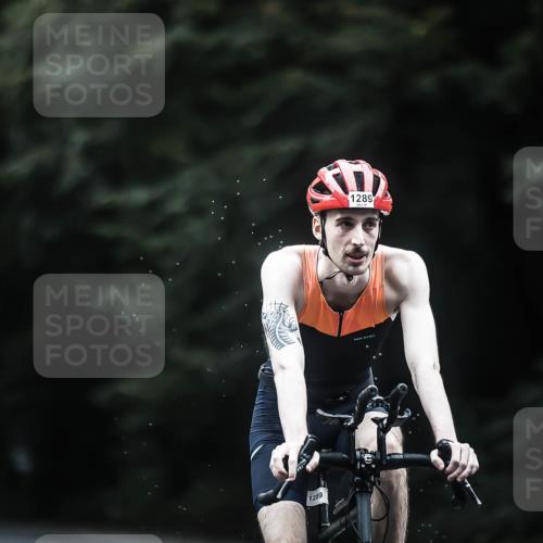 13.09.2026 - Stadtparktriathlon H.Heesch http://msf.ph/oto/10370385 13.09.2026 13:24:11 Radfahren 1199, 1289, 1351, 1426, 1446, 1450, 1452, 1465, 1485, 1501, 1508, 1523 meine-sportfotos.de