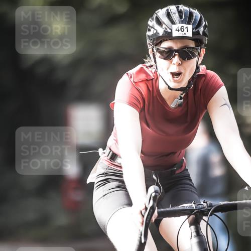 13.09.2026 - Stadtparktriathlon H.Heesch http://msf.ph/oto/10370399 13.09.2026 10:49:43 Radfahren 409, 442, 457, 461, 554 meine-sportfotos.de